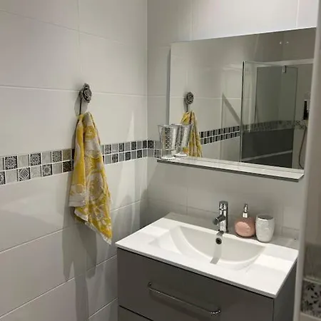 Maison Entiere ヴィラ Cébazat