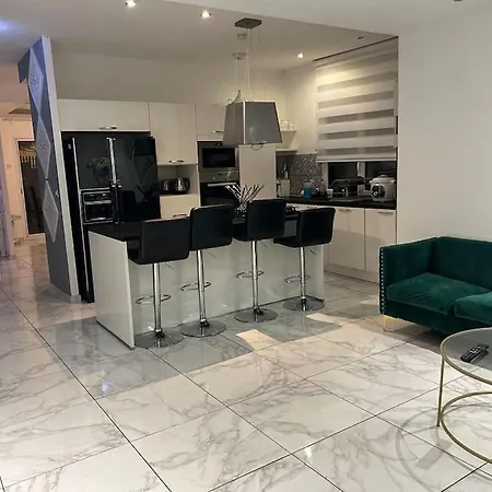 Maison Entiere Cébazat