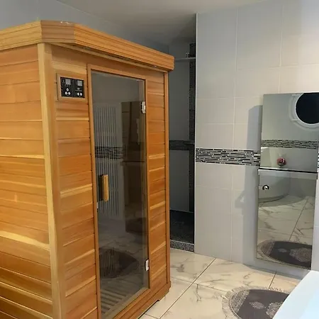 Maison Entiere ヴィラ *