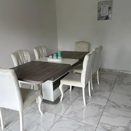 Maison Entiere فيلة *